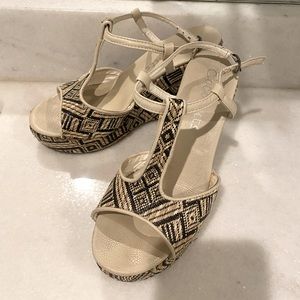 Adorable Wedges in a neutral tribal print